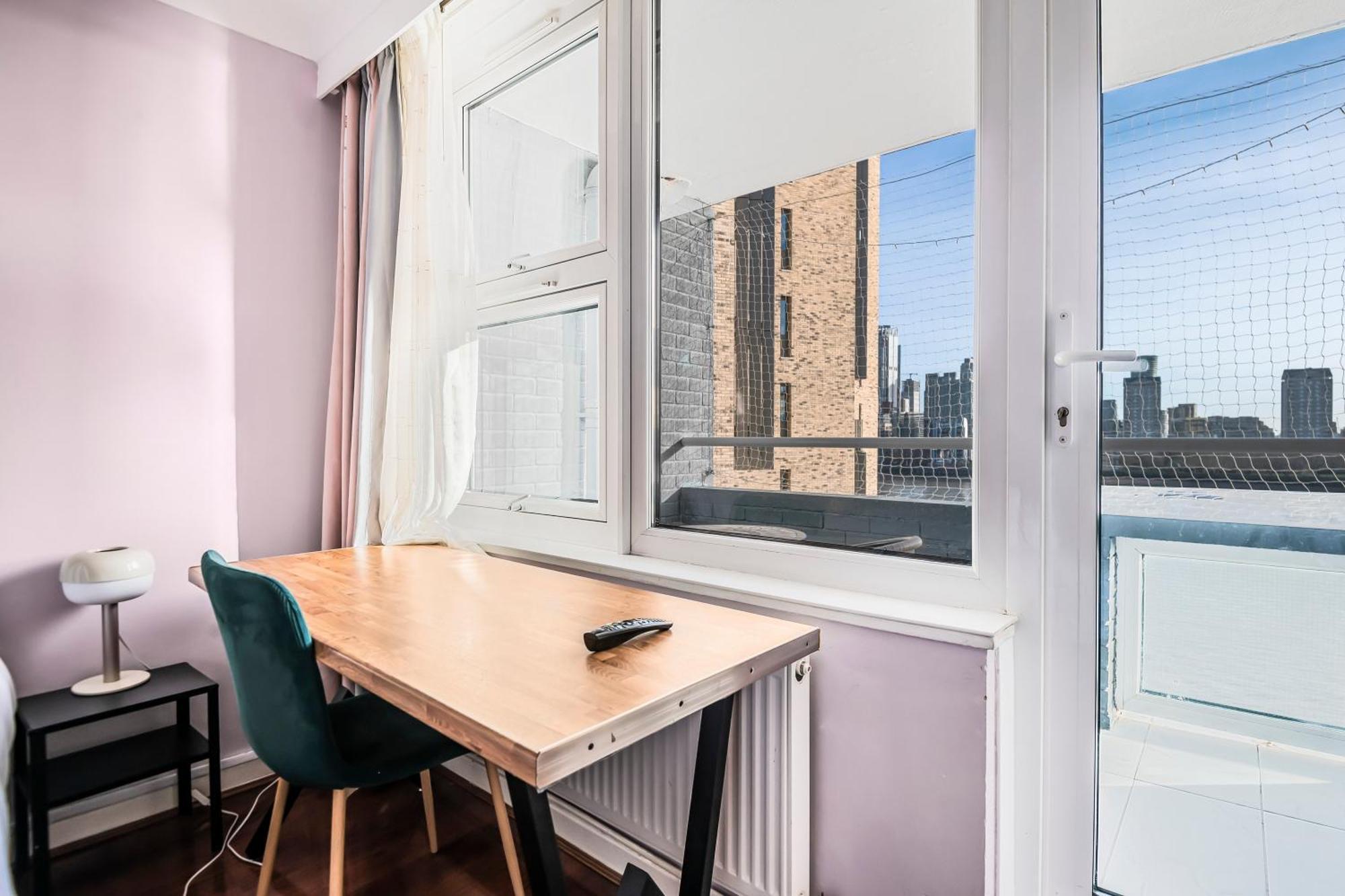 Riverside 3Br With Easy Transport 20Mins To City Centre Лондон Экстерьер фото