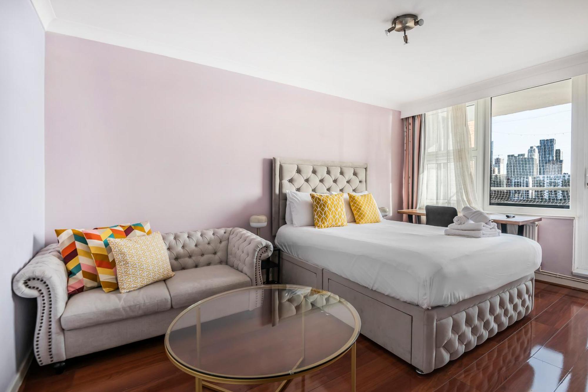 Riverside 3Br With Easy Transport 20Mins To City Centre Лондон Экстерьер фото