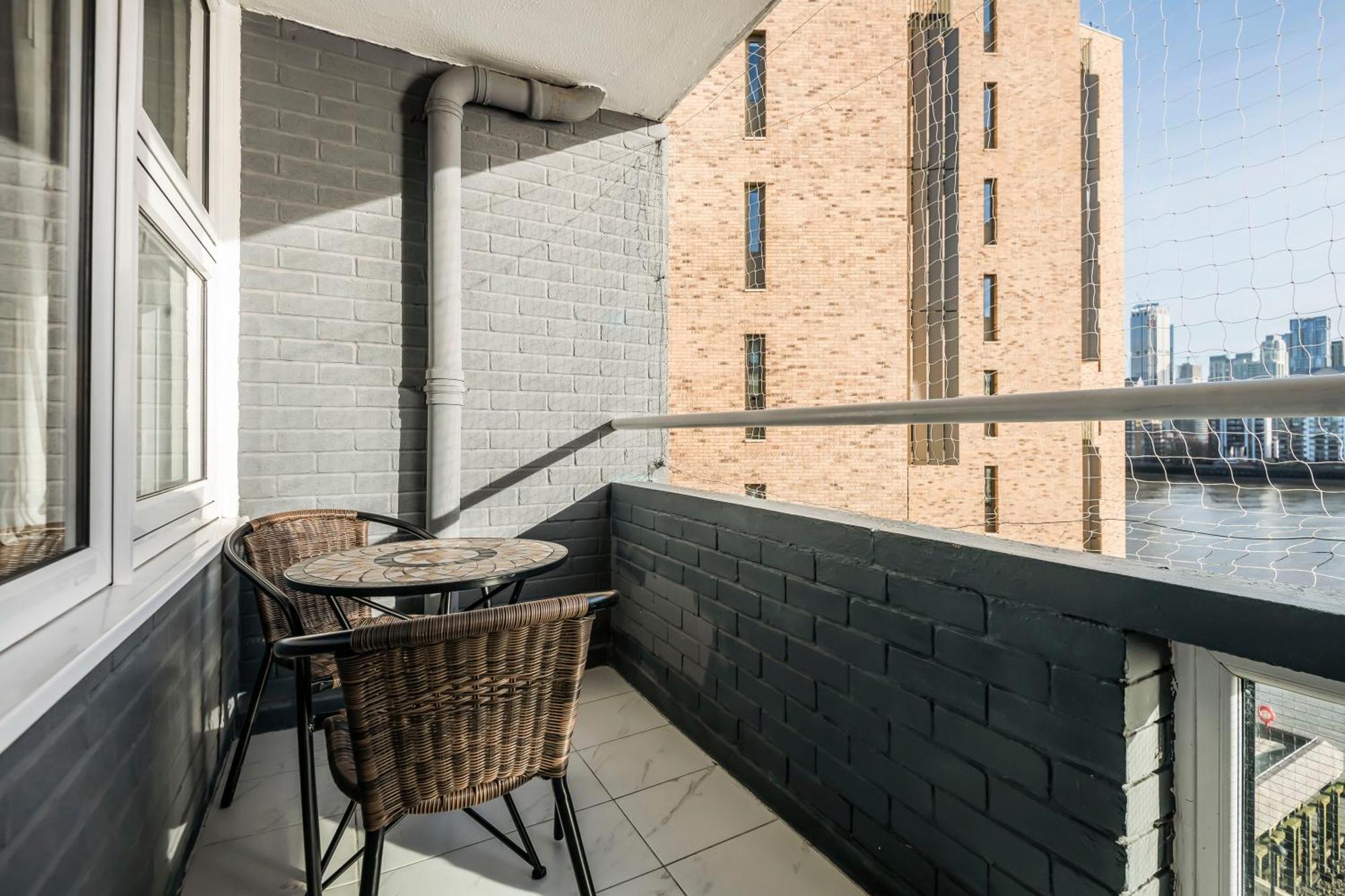 Riverside 3Br With Easy Transport 20Mins To City Centre Лондон Экстерьер фото