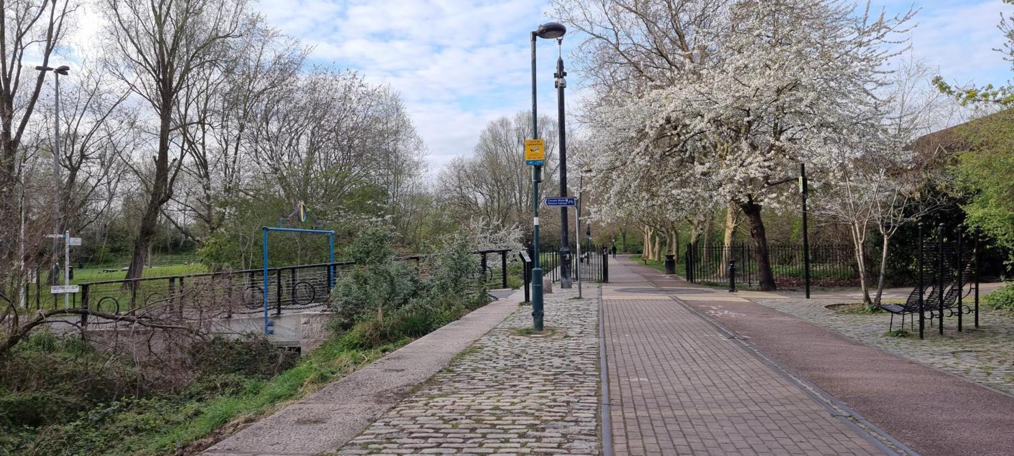 Riverside 3Br With Easy Transport 20Mins To City Centre Лондон Экстерьер фото