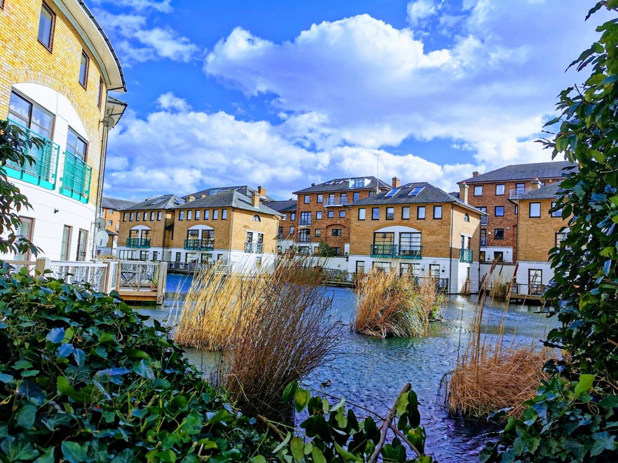Riverside 3Br With Easy Transport 20Mins To City Centre Лондон Экстерьер фото